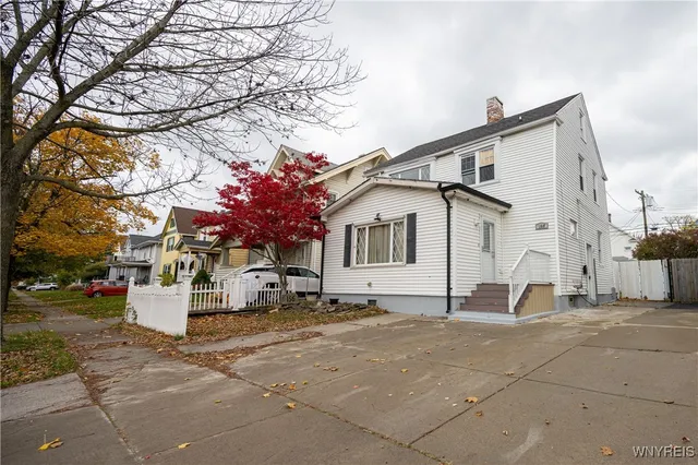 $279,000 | 156 Parkwood Avenue, Buffalo, NY 14217