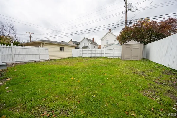 $279,000 | 156 Parkwood Avenue, Buffalo, NY 14217