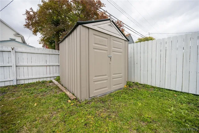 $279,000 | 156 Parkwood Avenue, Buffalo, NY 14217