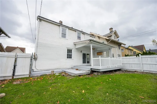 $279,000 | 156 Parkwood Avenue, Buffalo, NY 14217
