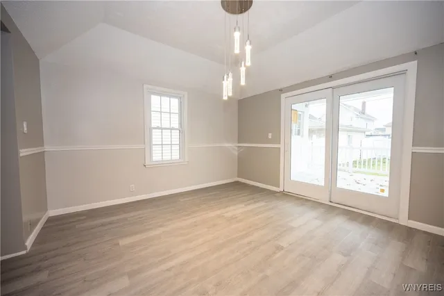 $279,000 | 156 Parkwood Avenue, Buffalo, NY 14217