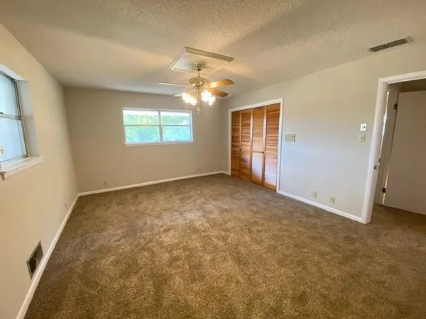 $2,800 | 703 Merit Street, Farmersville, TX 75442