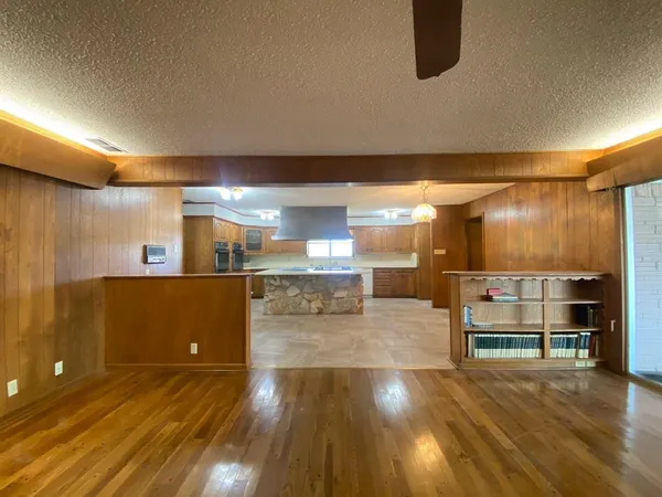 $2,800 | 703 Merit Street, Farmersville, TX 75442