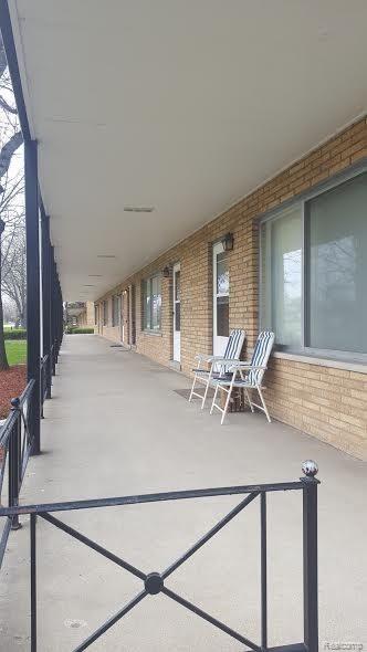 23800 Kelly Road, Unit 3 Eastpointe, MI 48021 - Photo 4 of 17