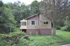 518 St Rt 908 Extension Tarentum, PA 15084 - Photo 1 of 8