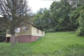 518 St Rt 908 Extension Tarentum, PA 15084 - Photo 6 of 8