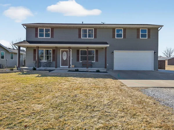 $389,900 | 955 East 4th Street, Coal City, IL 60416