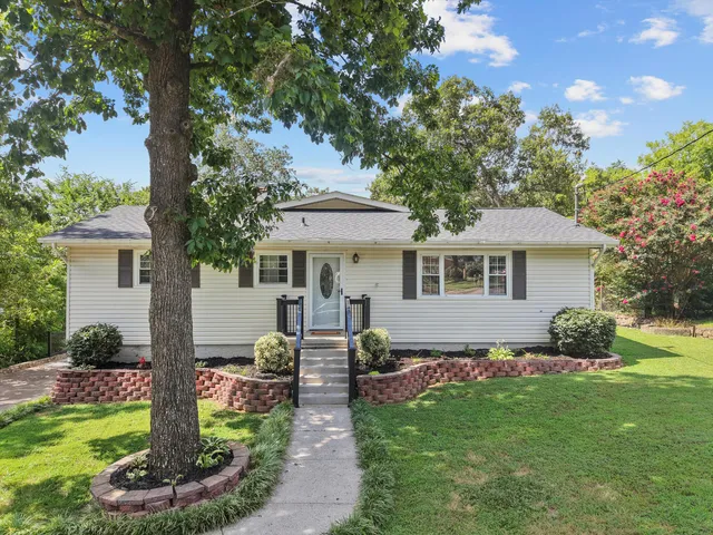 $585,000 | 420 Marlow Drive, Chattanooga, TN 37415