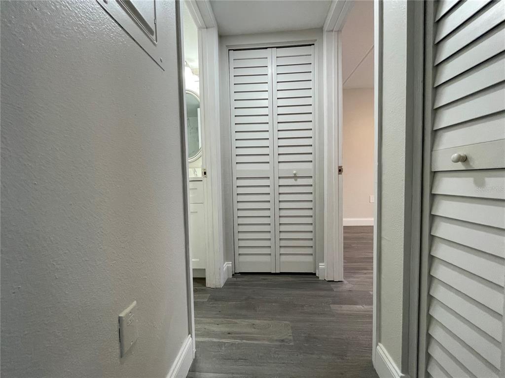 211 Pine Court, Unit 211 Oldsmar, FL 34677 - Photo 19 of 47