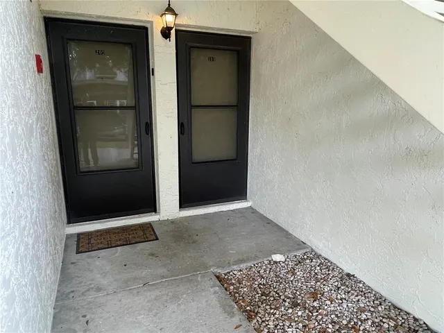 $1,949 | 211 Pine Court, Unit 211, Oldsmar, FL 34677