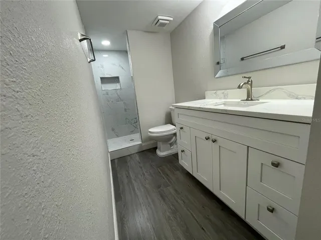 $1,949 | 211 Pine Court, Unit 211, Oldsmar, FL 34677