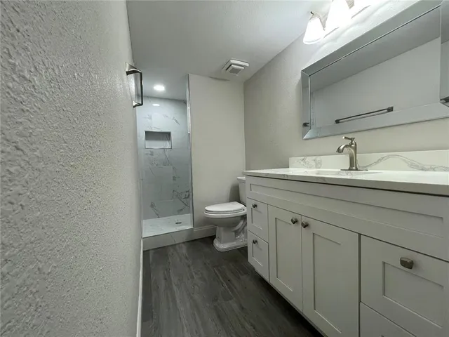 $1,949 | 211 Pine Court, Unit 211, Oldsmar, FL 34677