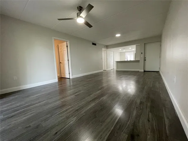 $1,949 | 211 Pine Court, Unit 211, Oldsmar, FL 34677