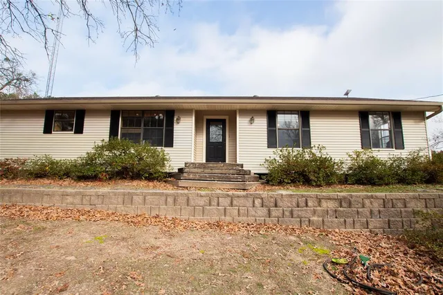 $425,000 | 16120 County Road 1130, Flint, TX 75762