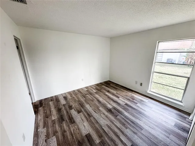 $1,350 | 5390 Southeast 29th Place, Unit C, Ocala, FL 34480