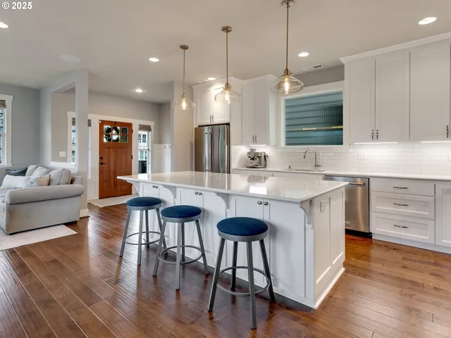 $620,000 | 17286 Southwest Jean Louise Road, Sherwood, OR 97140