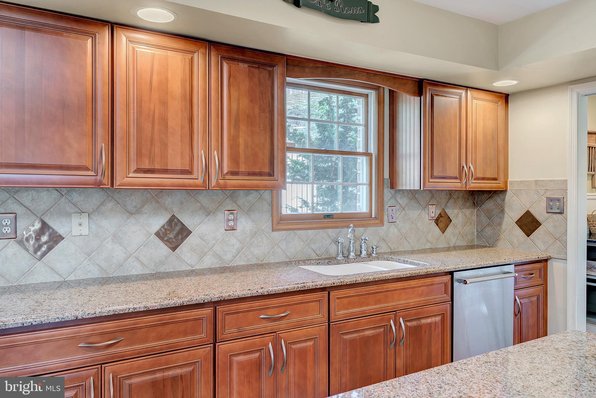 3640 Kingston Road York, PA 17402 - Photo 14 of 58 Gallery Image 14