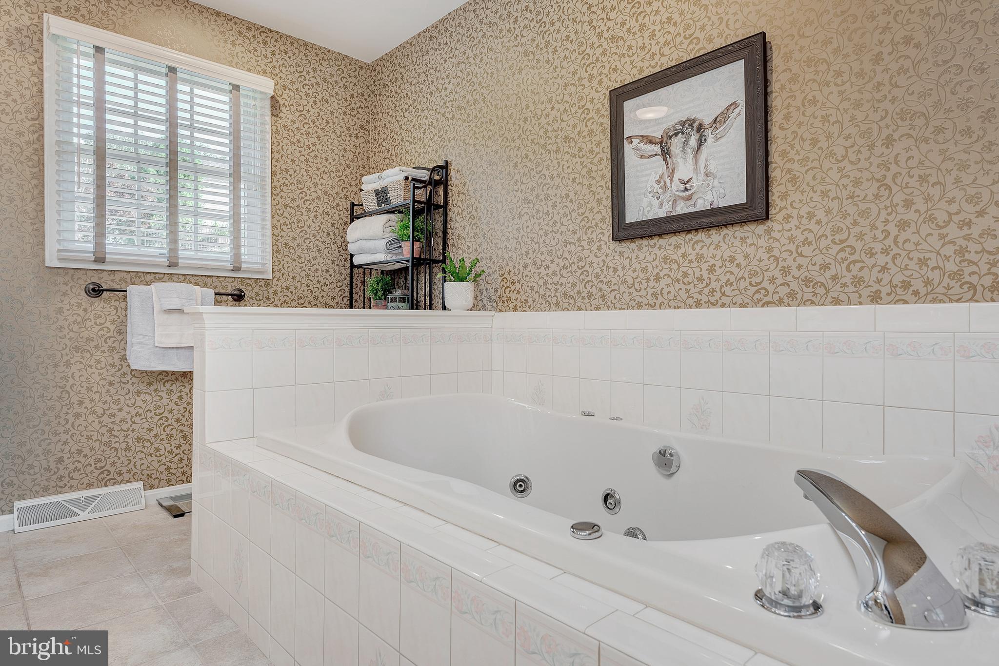 3640 Kingston Road York, PA 17402 - Photo 35 of 58 Gallery Image 35