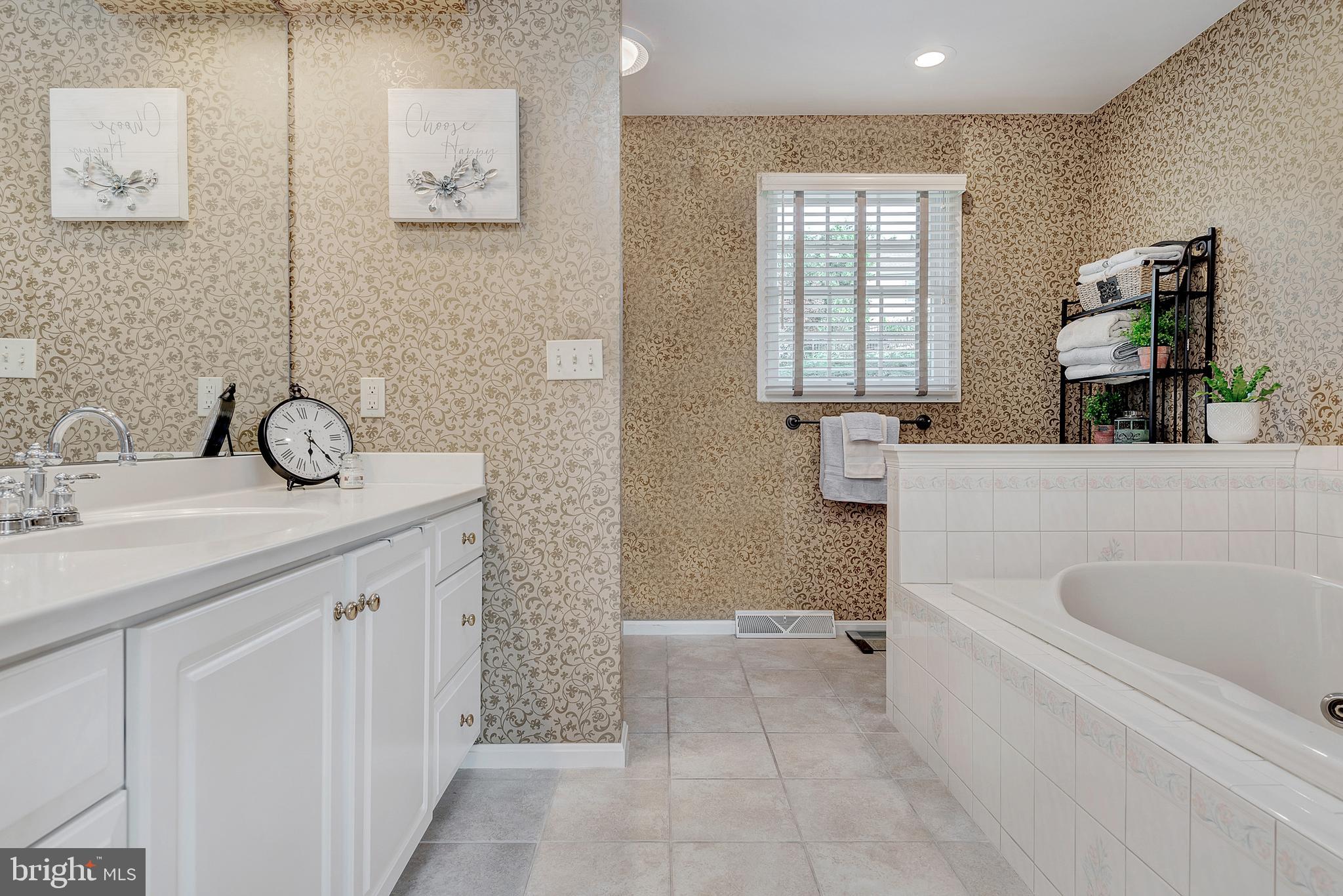3640 Kingston Road York, PA 17402 - Photo 36 of 58 Gallery Image 36