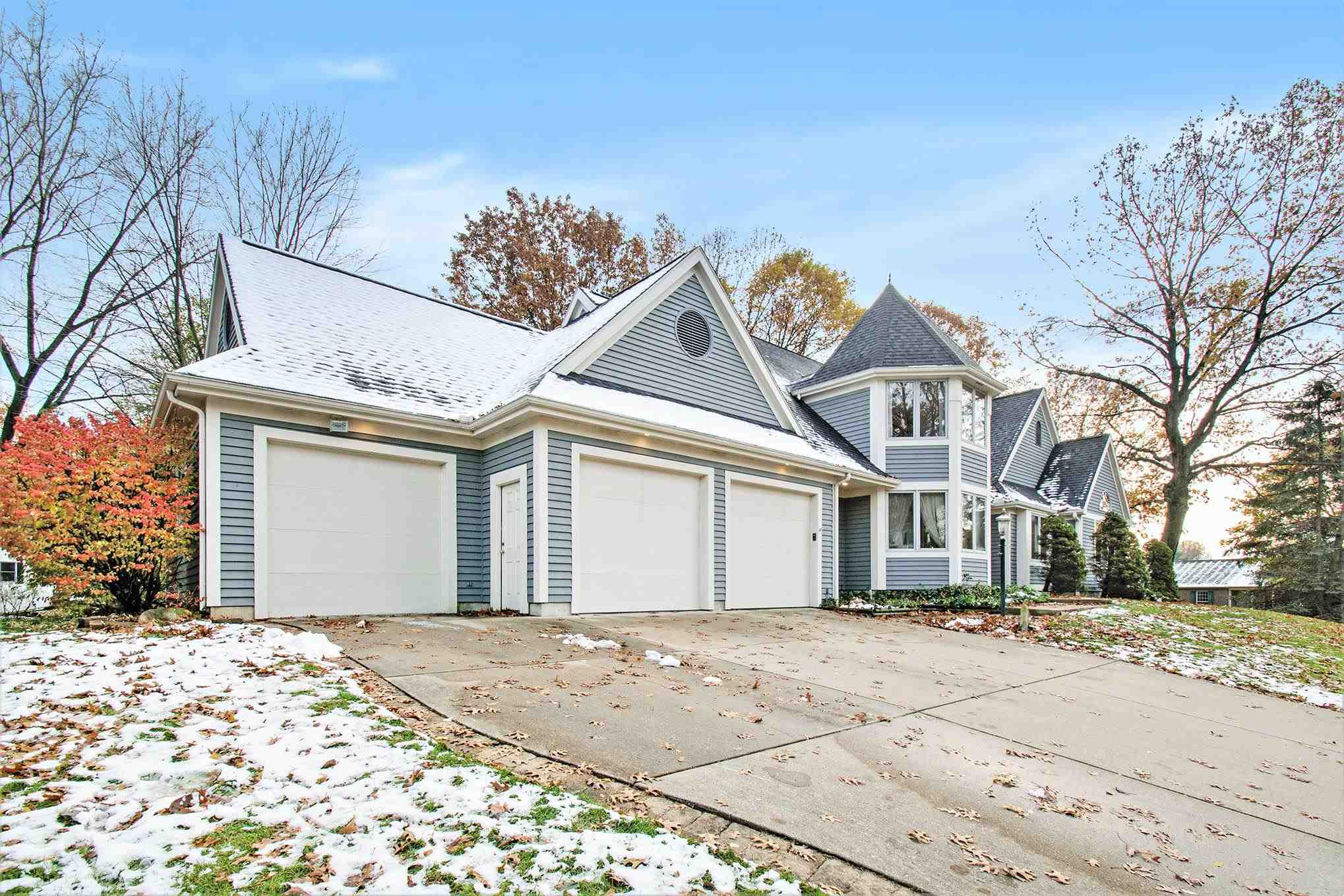 17492 Farmington Square Road Granger, IN 46530 - Photo 2 of 35 Gallery Image 2