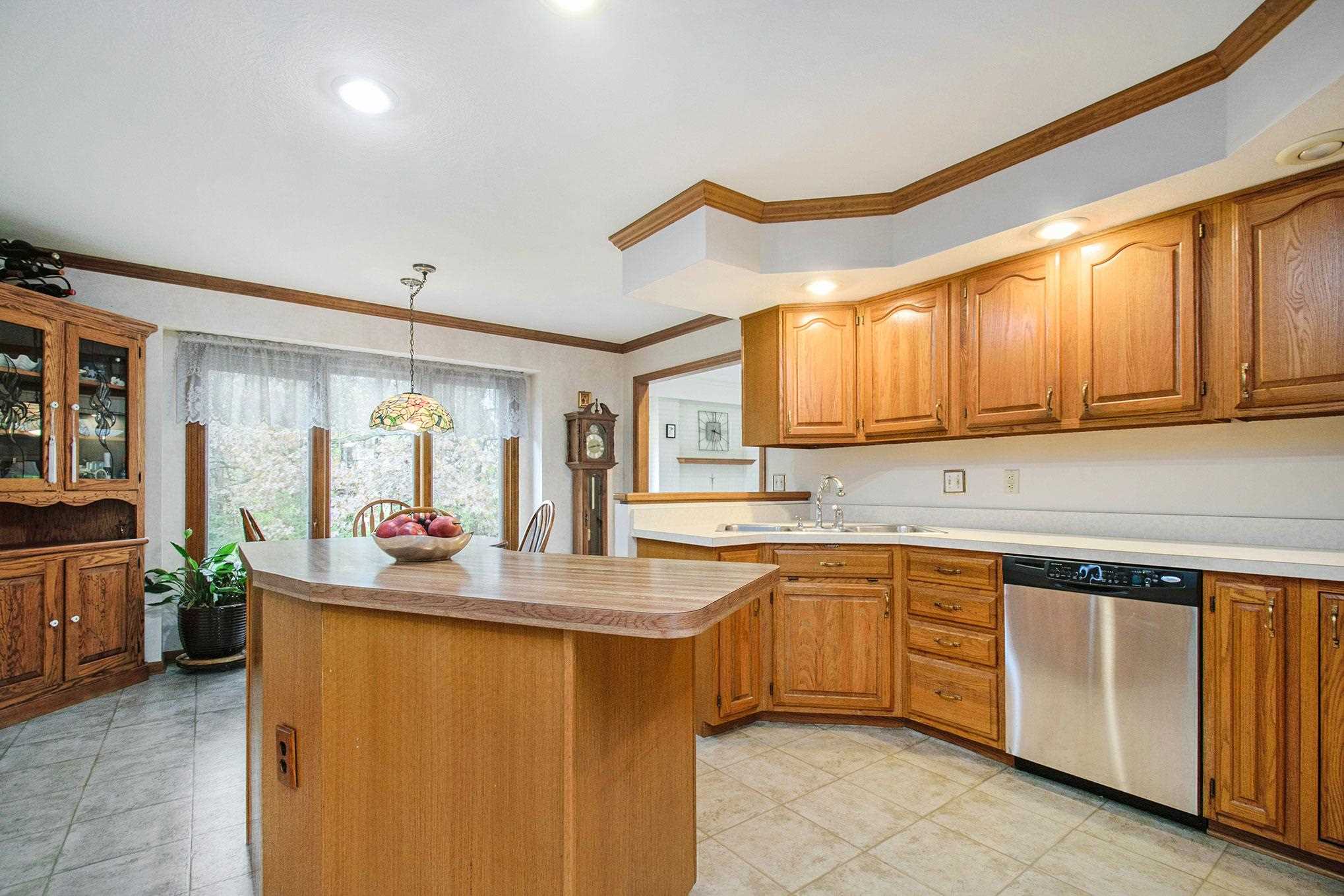 17492 Farmington Square Road Granger, IN 46530 - Photo 14 of 35 Gallery Image 14