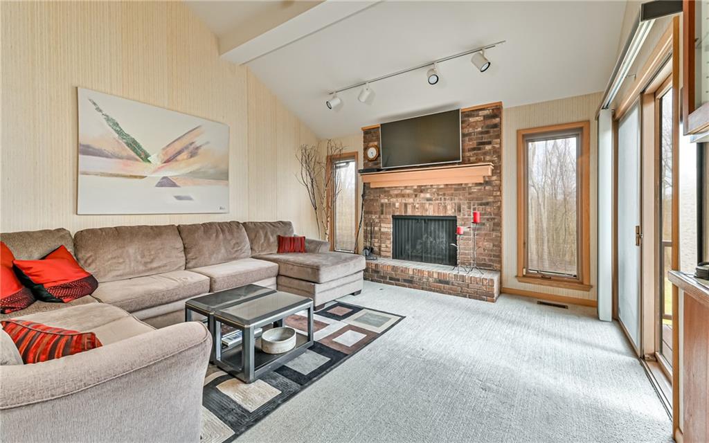 10450 Grubbs Road Wexford, PA 15090 - Photo 12 of 25 Gallery Image 12
