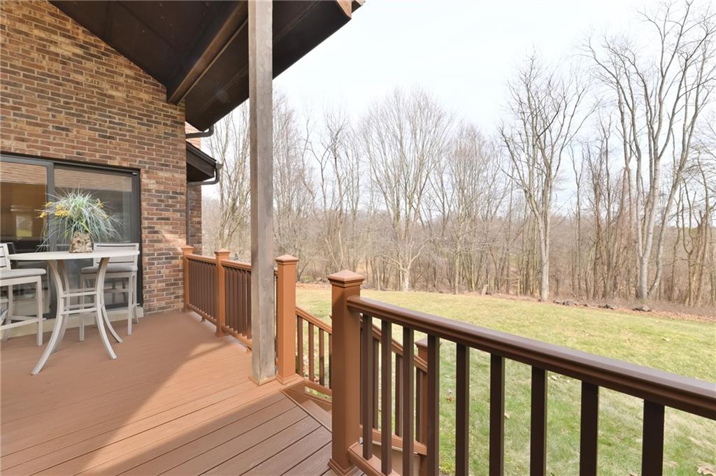 10450 Grubbs Road Wexford, PA 15090 - Photo 23 of 25 Gallery Image 23
