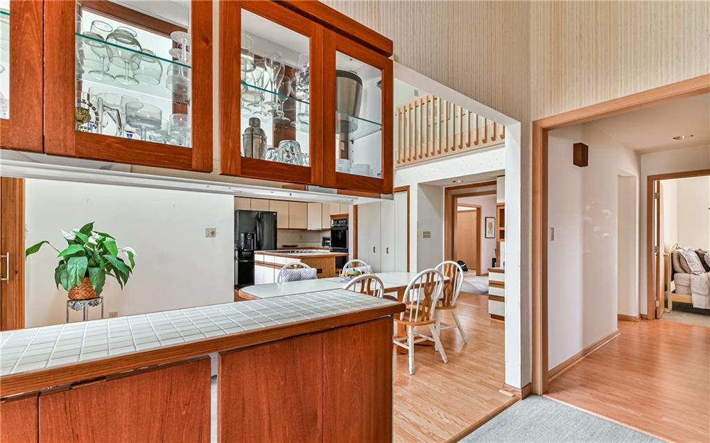 10450 Grubbs Road Wexford, PA 15090 - Photo 9 of 25 Gallery Image 9