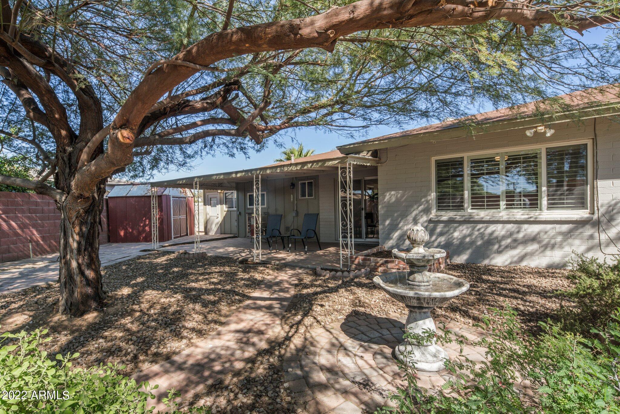 1609 West Lawrence Road Phoenix, AZ 85015 - Photo 21 of 30 Covered Patio