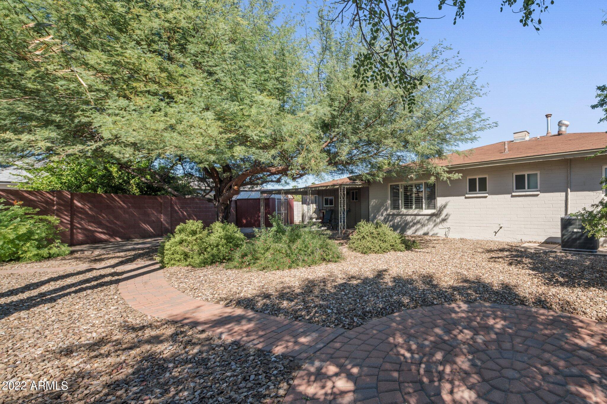 1609 West Lawrence Road Phoenix, AZ 85015 - Photo 25 of 30 Backyard