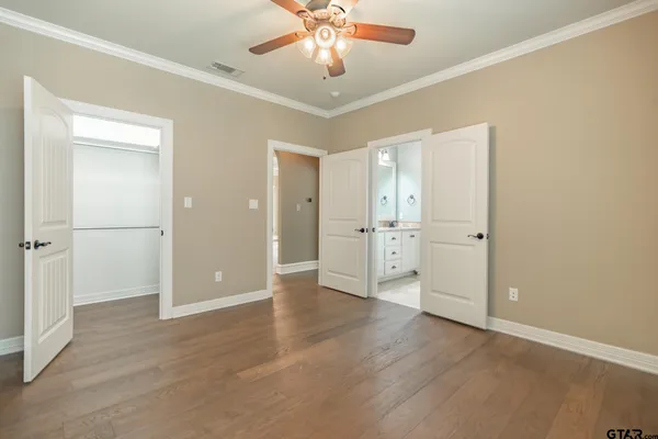 $588,000 | 936 Cambridge Bend, Tyler, TX 75703