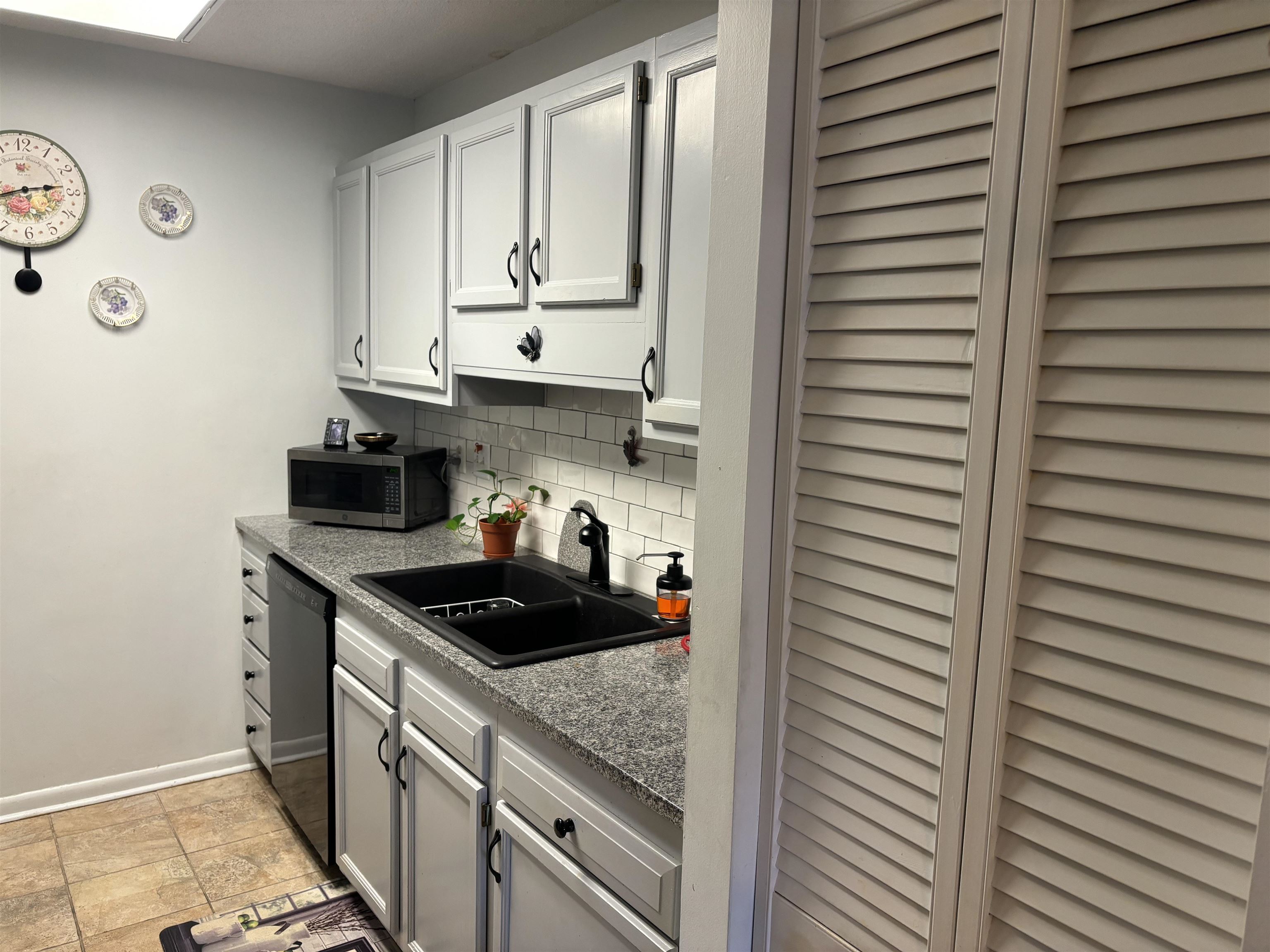 5001 Little River Road, Unit E117119 Myrtle Beach, SC 29577 - Photo 6 of 29