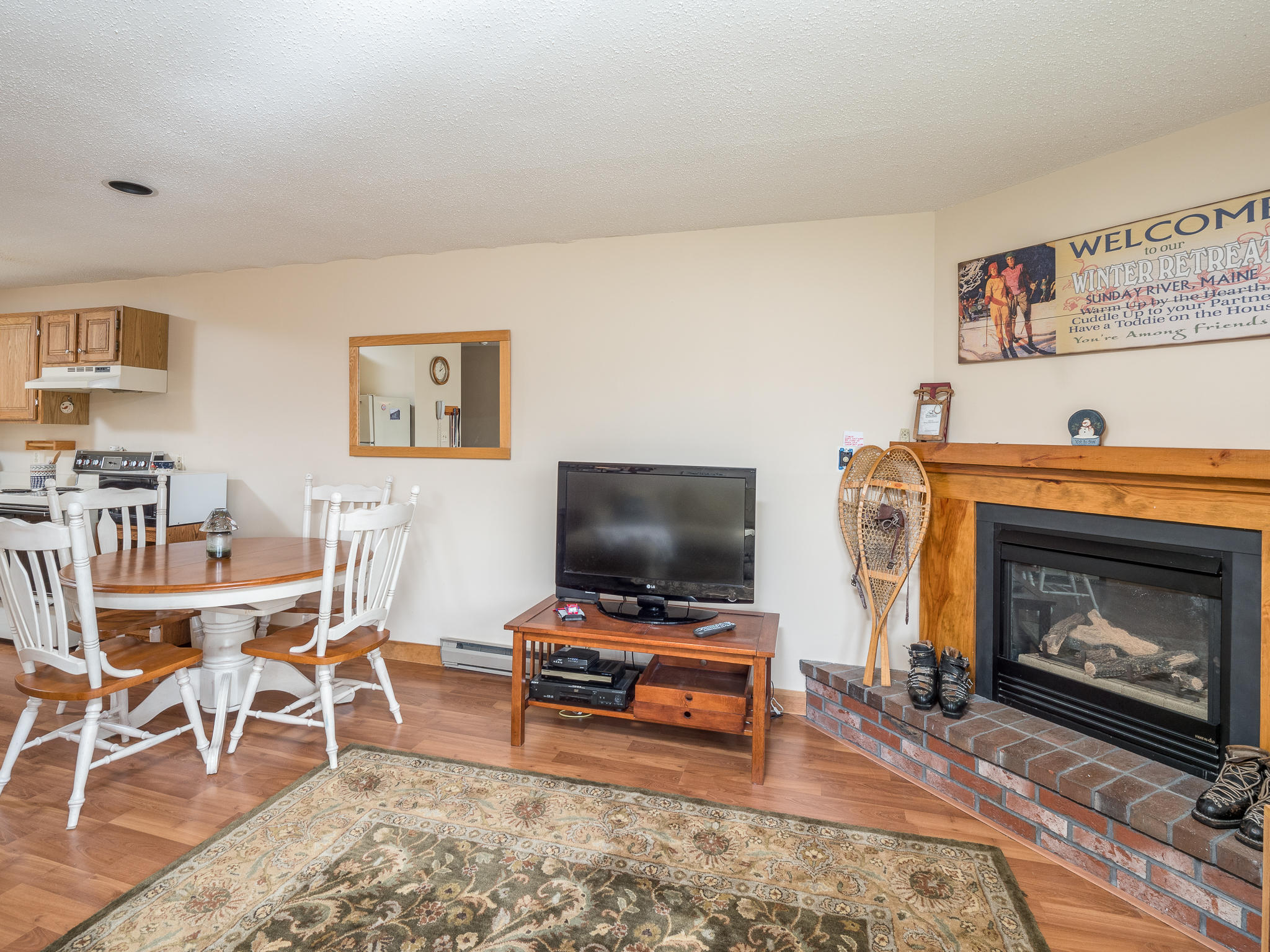 376 Skiway Road, Unit 105 Newry, ME 04261 - Photo 9 of 15 North Peak 3 103-5