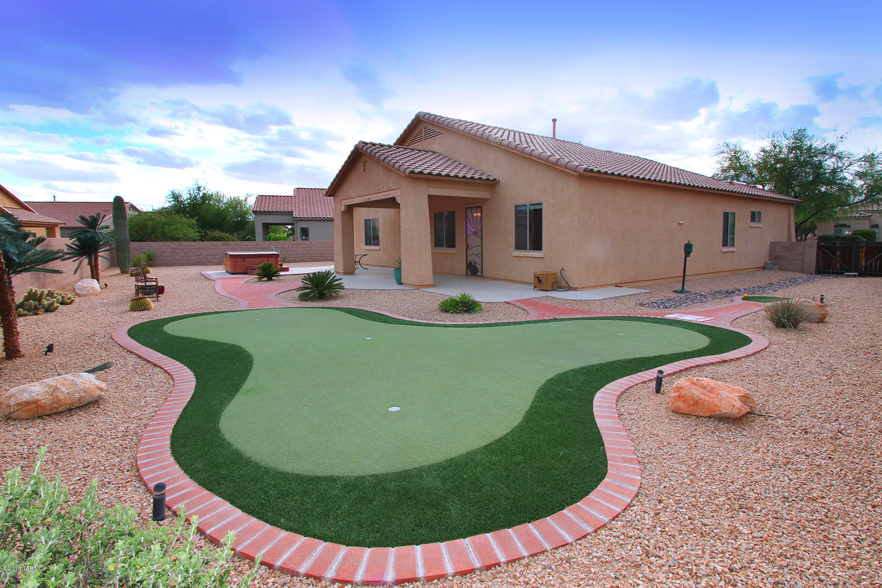 15056 North Pelham Road Tucson, AZ 85739 - Photo 1 of 28