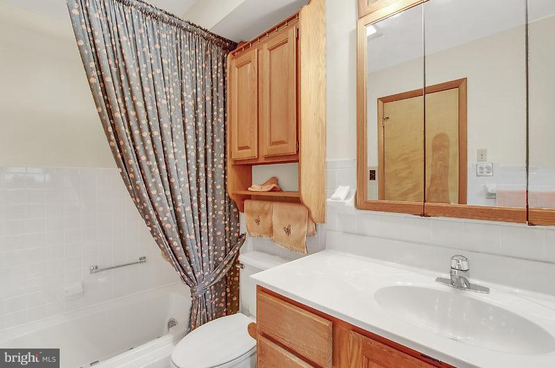 110 Knox Road Gettysburg, PA 17325 - Photo 22 of 35
