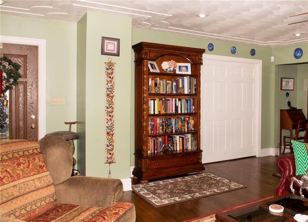 44 Courson Hill Road Washington, PA 15301 - Photo 11 of 25 Gallery Image 11