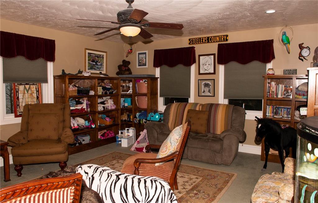 44 Courson Hill Road Washington, PA 15301 - Photo 16 of 25 Gallery Image 16
