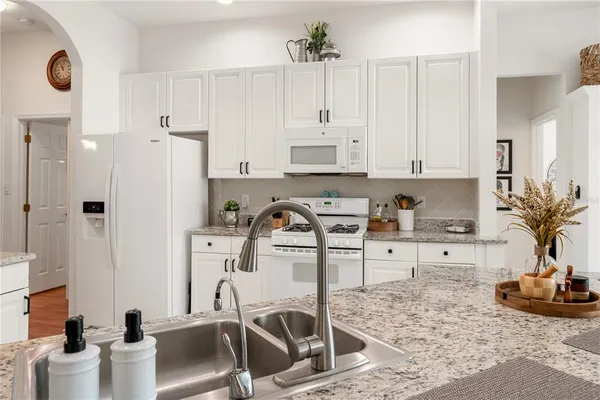 $379,999 | 993 Everest Street, Clermont, FL 34711