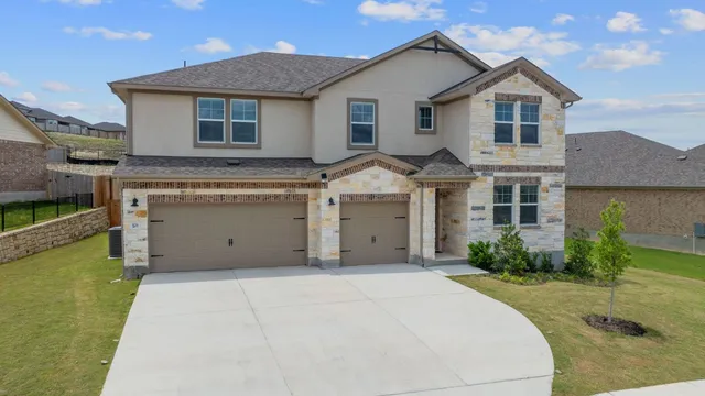 $620,000 | 571 Sue Peaks Loop, Dripping Springs, TX 78620
