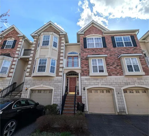 $4,200 | 106 Osprey Court, Unit 106, Secaucus, NJ 07094