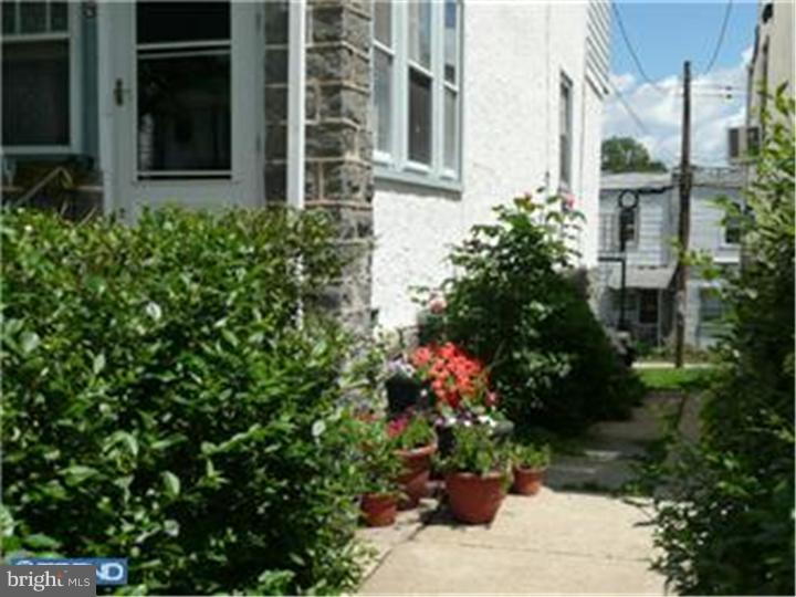 153 Westdale Road Upper Darby, PA 19082 - Photo 4 of 25 Exterior
