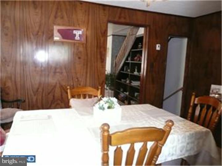 153 Westdale Road Upper Darby, PA 19082 - Photo 8 of 25 Dining Room