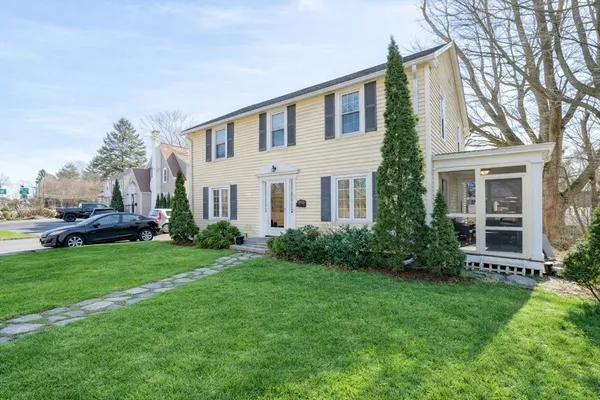 $460,000 | 30 Melrose Street, Worcester, MA 01605