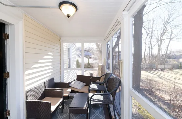 $460,000 | 30 Melrose Street, Worcester, MA 01605