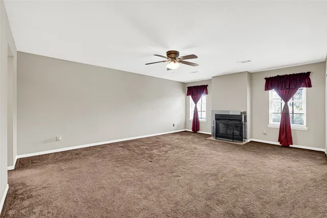 $167,900 | 9800 Pagewood Lane, Unit 2703, Houston, TX 77063