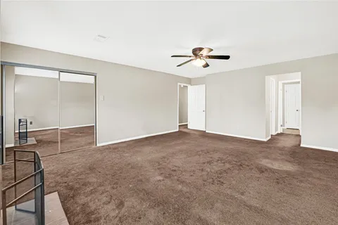 $167,900 | 9800 Pagewood Lane, Unit 2703, Houston, TX 77063