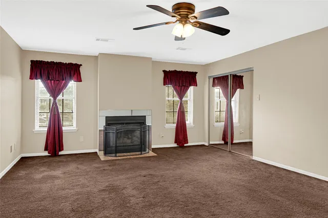 $167,900 | 9800 Pagewood Lane, Unit 2703, Houston, TX 77063