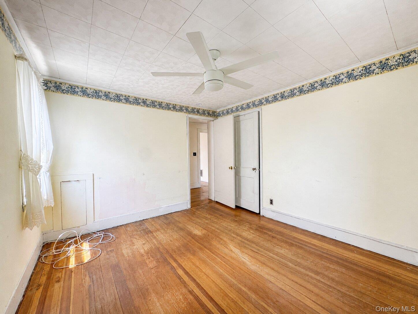 113 Rhodes Street New Rochelle, NY 10801 - Photo 19 of 32