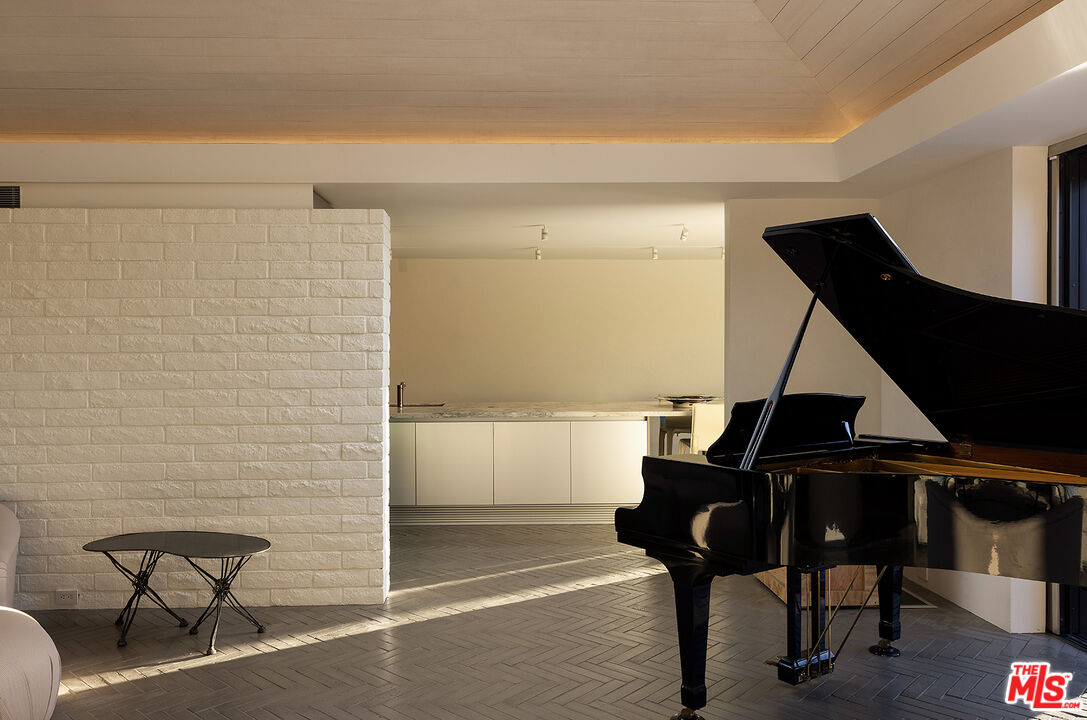 40281 Sand Dune Road Rancho Mirage, CA 92270 - Photo 8 of 31