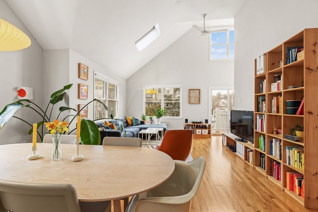 39 Boylston Street, Unit 2 Boston, MA 02130 - Photo 5 of 21